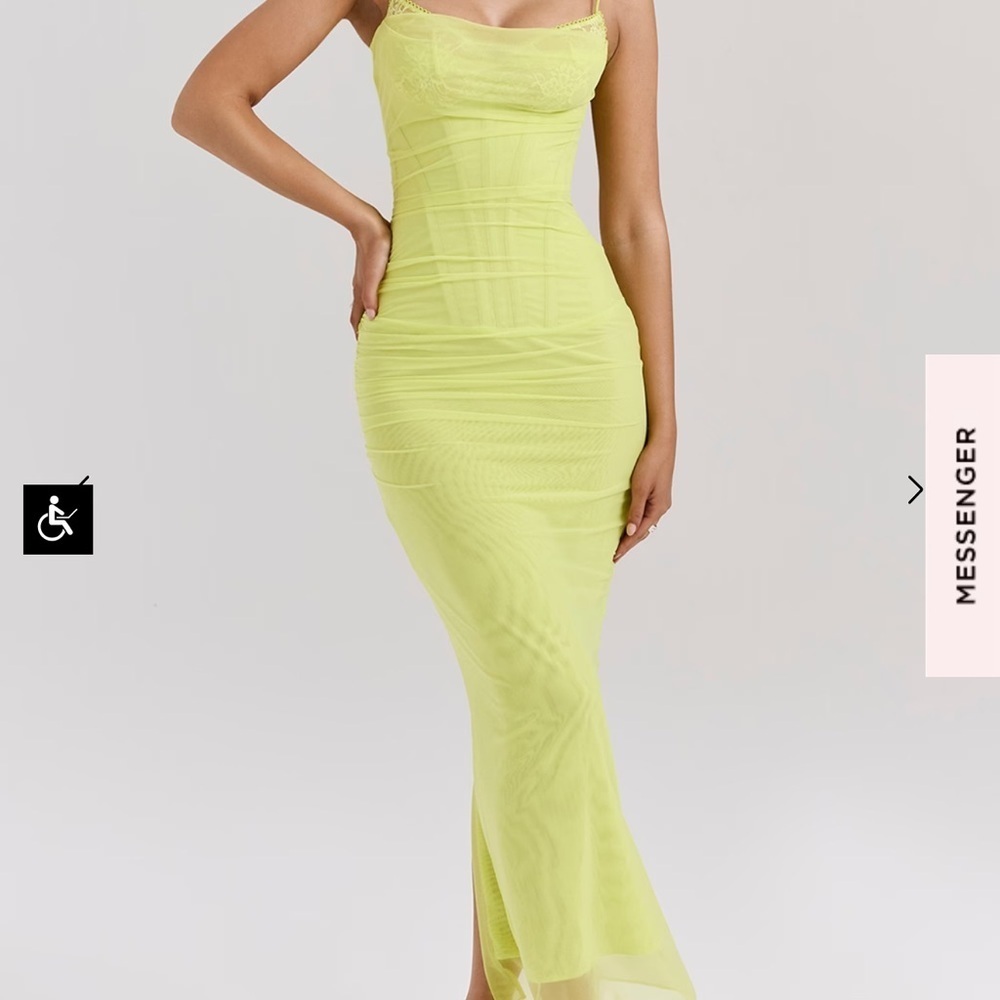 NWOT House of CB Nalini L